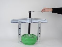 Kukko 2-Arm Universal Puller 650 x 300–500 mm – 20-40-AV