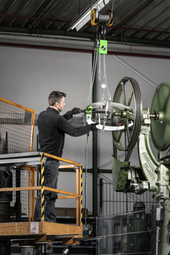 Kukko 4‑Jaw Universal Puller with Self‑Centering Jaws – 45‑8