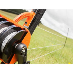 Gallagher Smart Fence 2 Portable Electric Fence System – 100 m Temporary Fencing Kit – G70000