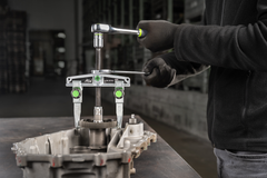 Kukko 2‑Jaw Universal Puller with Quick‑Adjust & Soft‑Touch – Series 20x