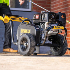 DEWALT Gas Pressure Washer 4200 PSI 4.0 GPM Honda GX390 CAT Triplex Pump – 60606
