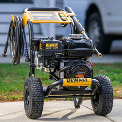 DEWALT 3600 PSI Gas Pressure Washer with Honda GX200, DXPW61299 - 61299