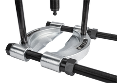 Kukko Mechanical Bearing Puller with Pivoting Hook Arms & Mechanical Spindle – 15‑5